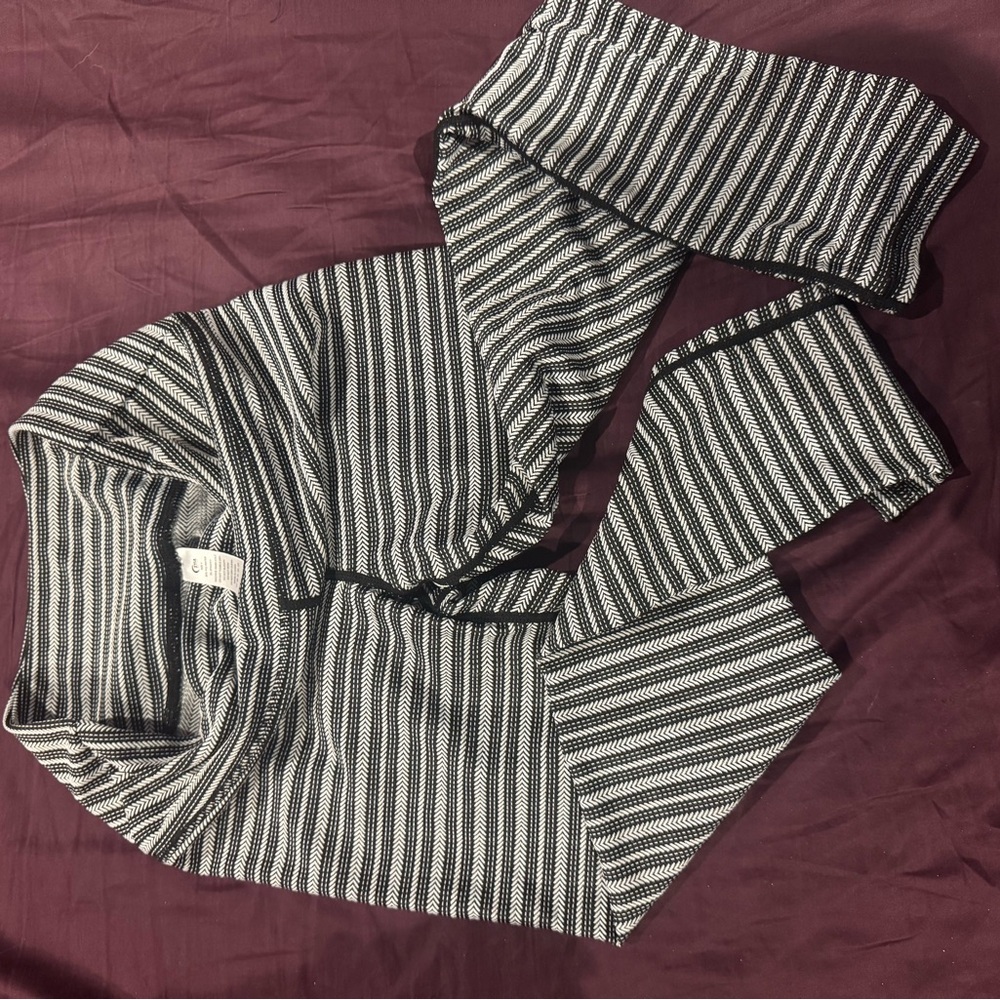 ZYIA Black and White Striped Leggings